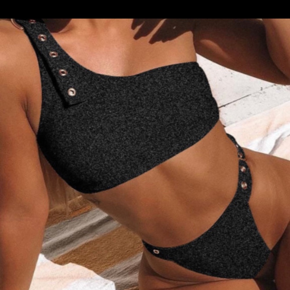 Black 2 piece swimsuit